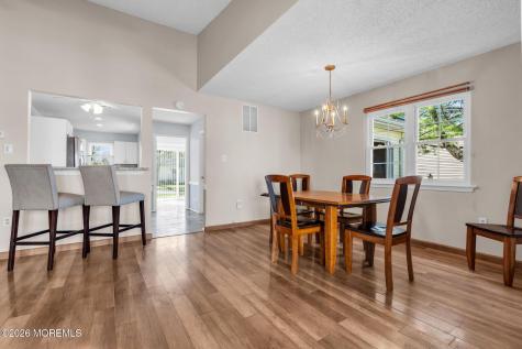 22 Farnworth Close Freehold NJ 07728