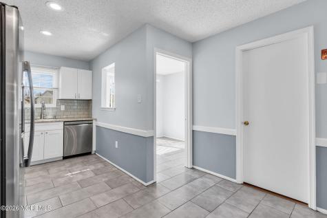22 Farnworth Close Freehold NJ 07728