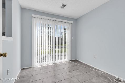 22 Farnworth Close Freehold NJ 07728