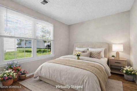 22 Farnworth Close Freehold NJ 07728