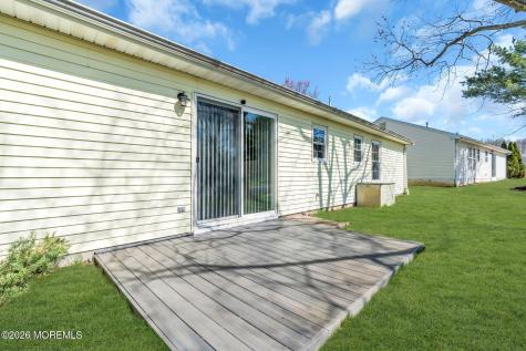 22 Farnworth Close Freehold NJ 07728
