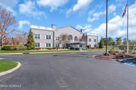 22 Farnworth Close Freehold NJ 07728