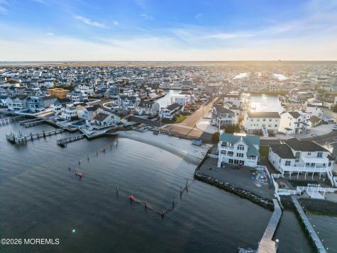 1166 Jennifer Lane Manahawkin NJ 08050