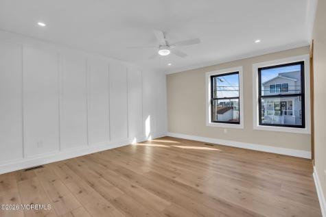 1166 Jennifer Lane Manahawkin NJ 08050
