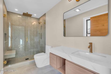 1166 Jennifer Lane Manahawkin NJ 08050