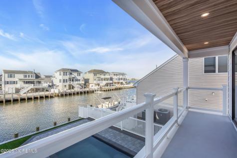 1166 Jennifer Lane Manahawkin NJ 08050