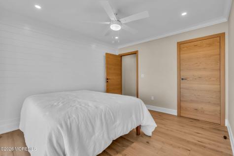 1166 Jennifer Lane Manahawkin NJ 08050