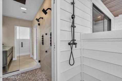 1166 Jennifer Lane Manahawkin NJ 08050