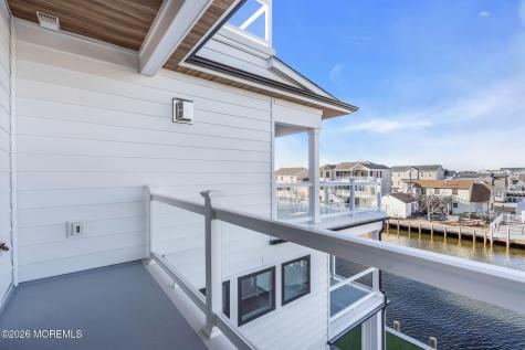 1166 Jennifer Lane Manahawkin NJ 08050