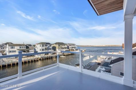 1166 Jennifer Lane Manahawkin NJ 08050