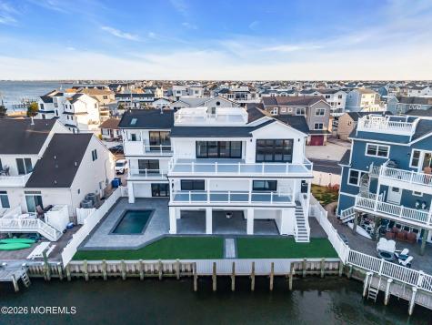 1166 Jennifer Lane Manahawkin NJ 08050