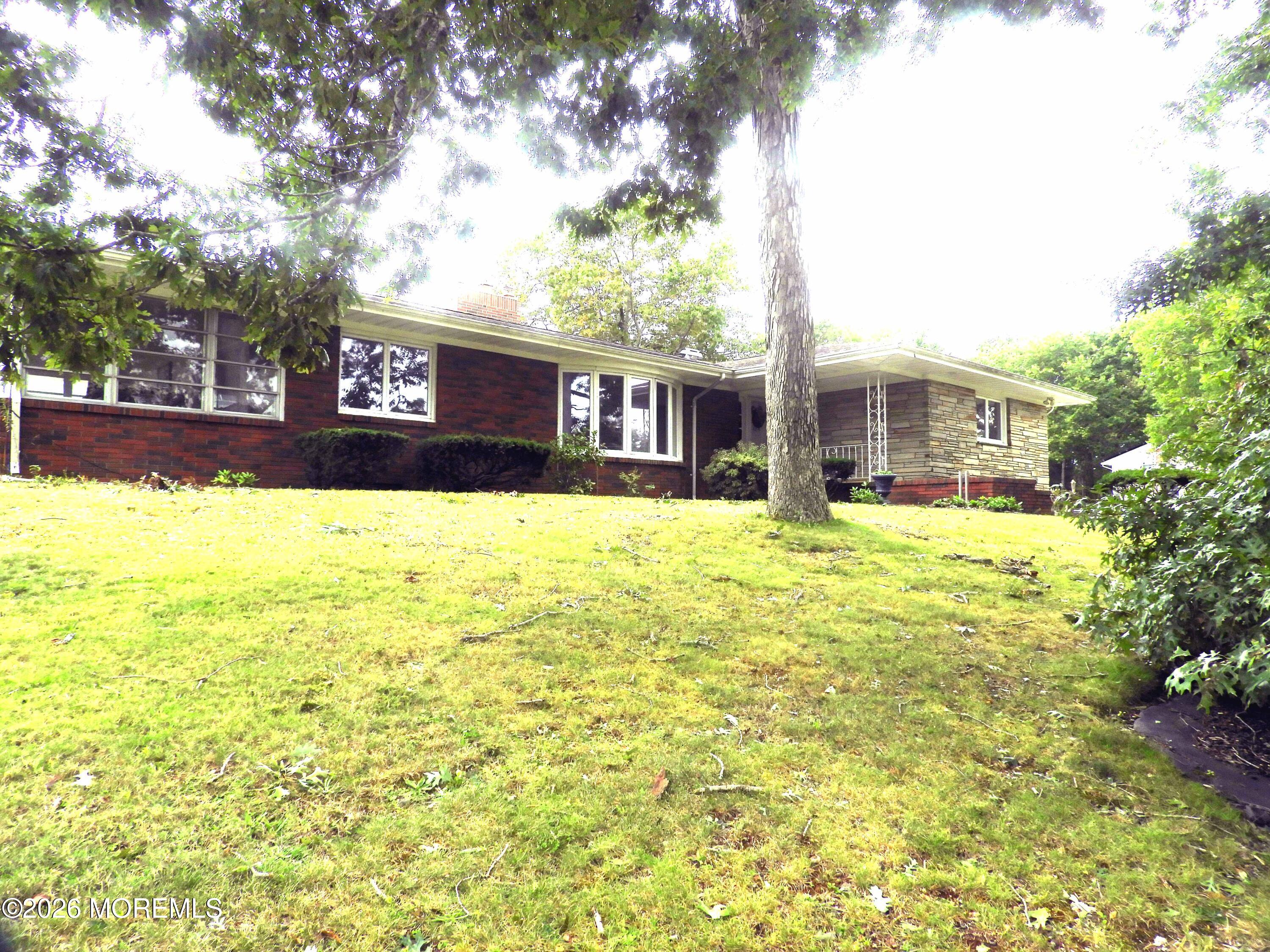 864 Breezy Oaks Drive Toms River NJ 08753