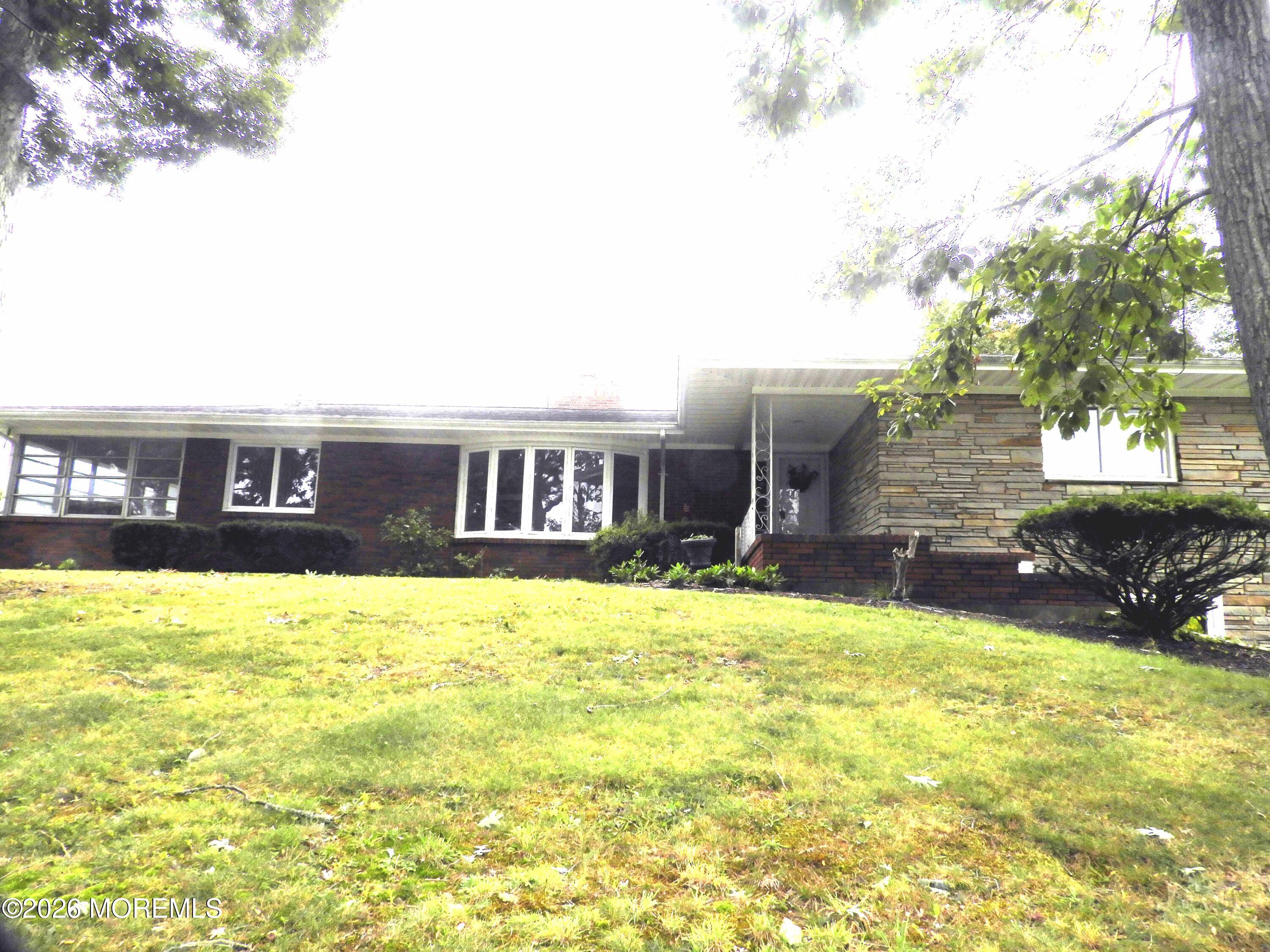 864 Breezy Oaks Drive Toms River NJ 08753