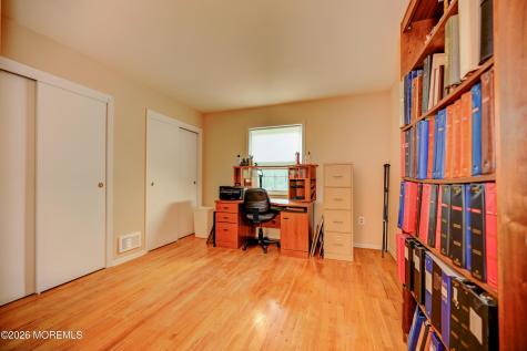 40 Woodstock Place Freehold NJ 07728