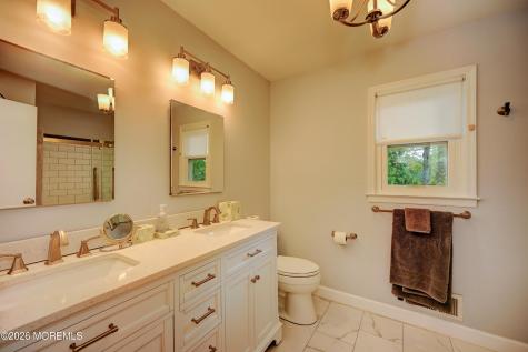 40 Woodstock Place Freehold NJ 07728