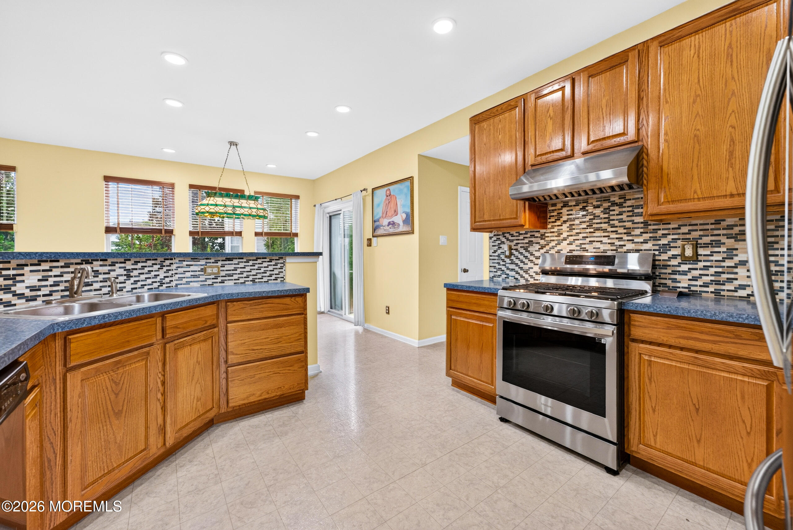 9 Kingstone Lane East Windsor NJ 08520