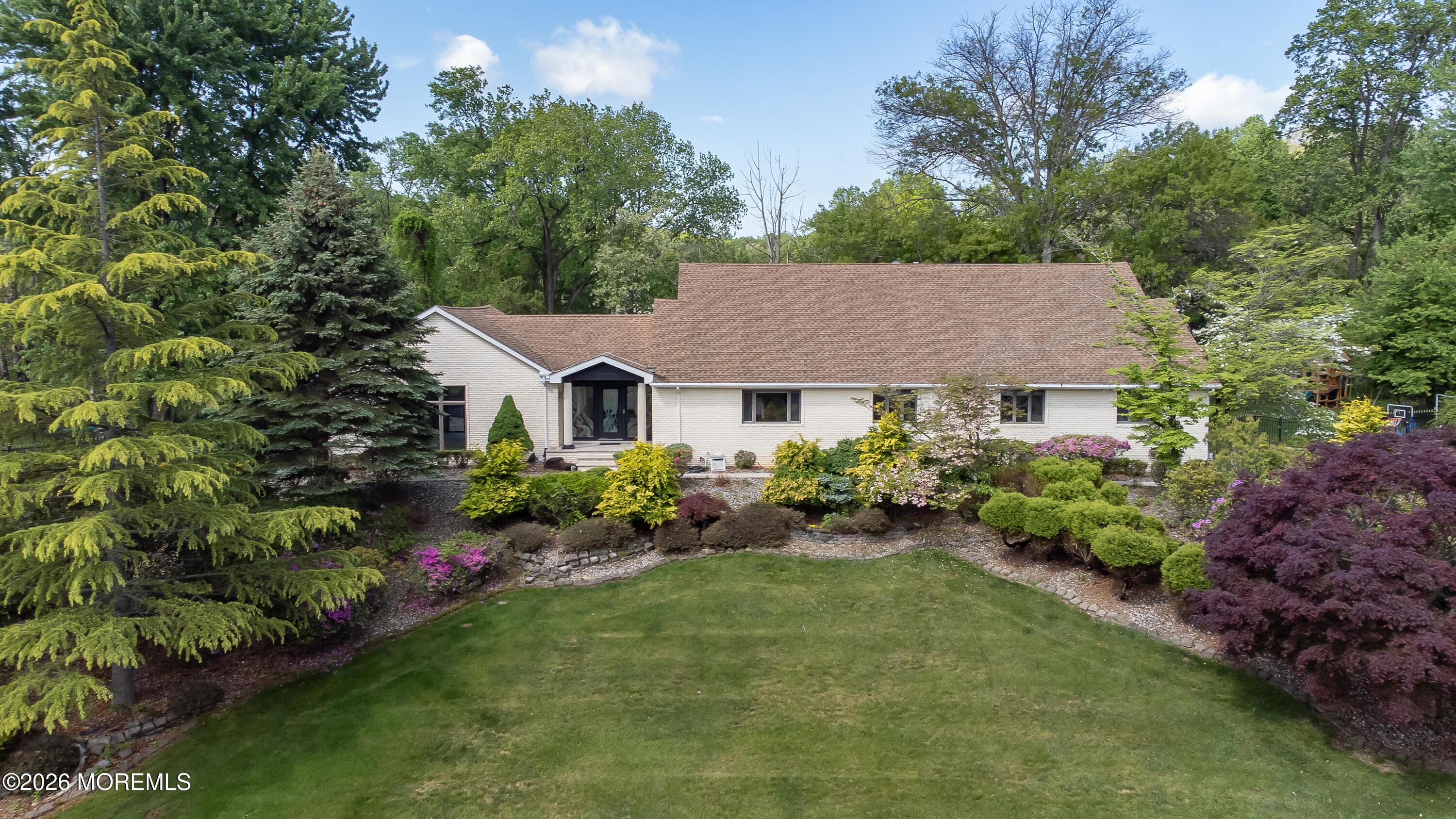 20 Sunrise Circle Holmdel NJ 07733