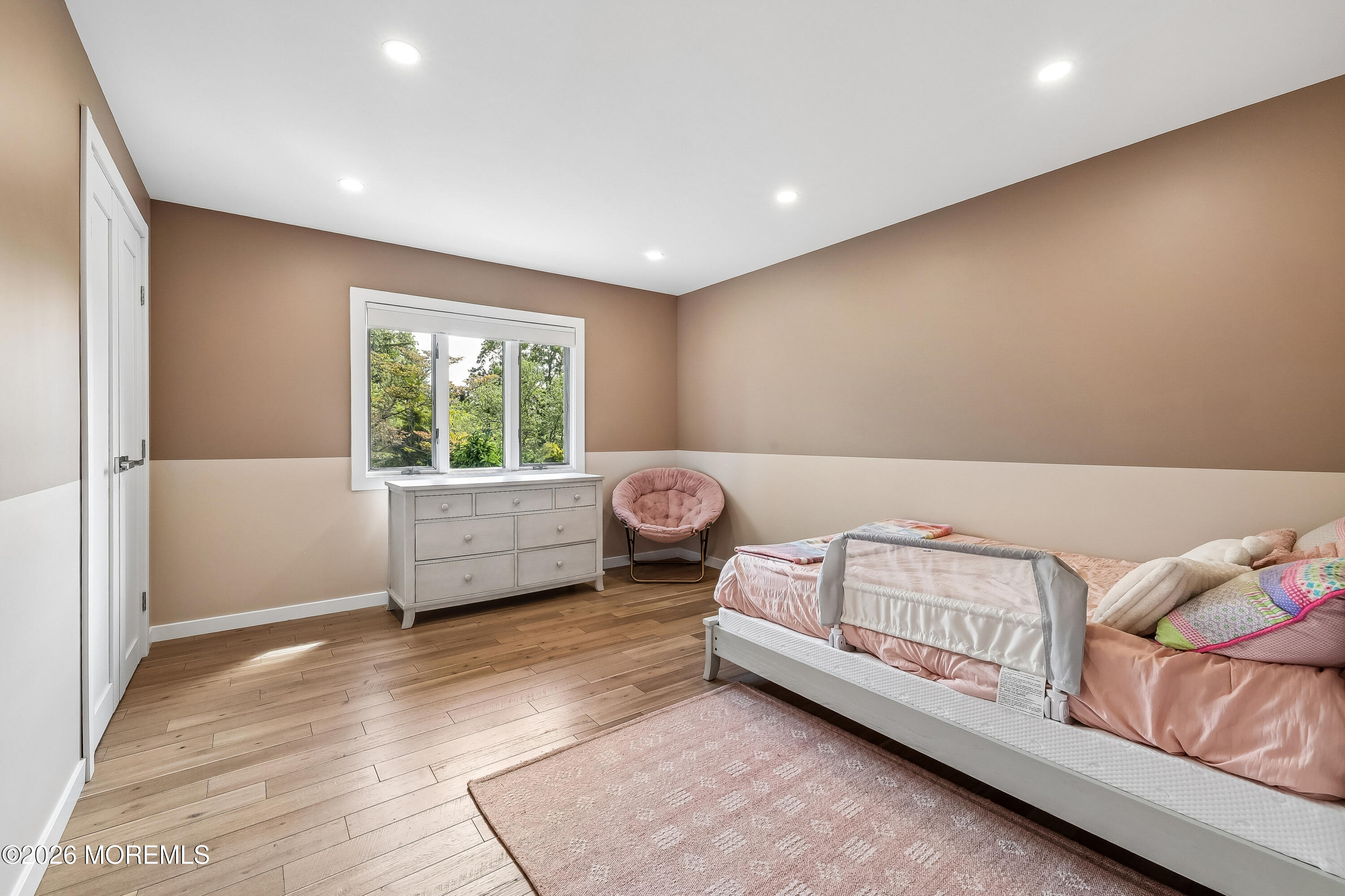20 Sunrise Circle Holmdel NJ 07733