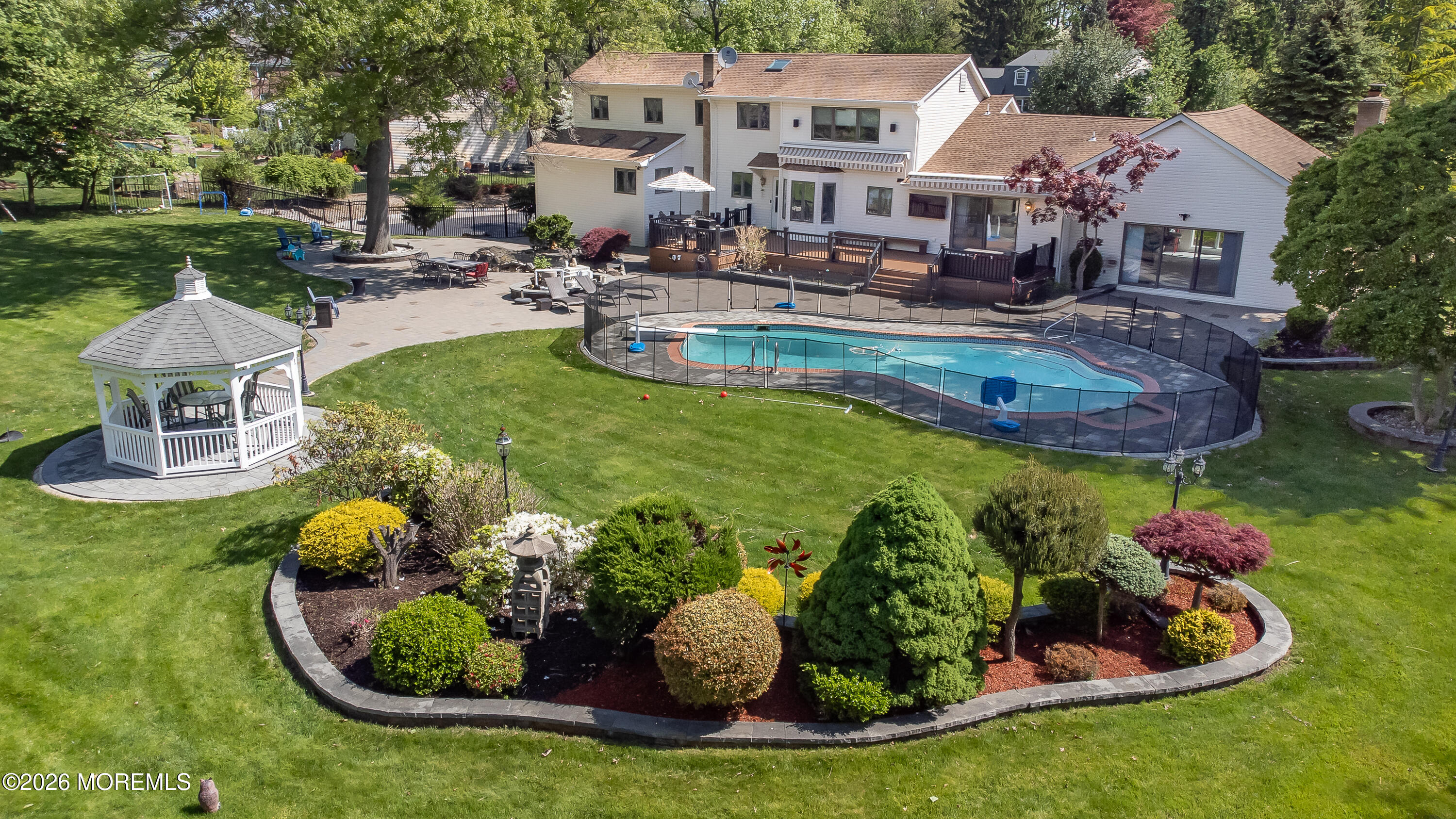 20 Sunrise Circle Holmdel NJ 07733
