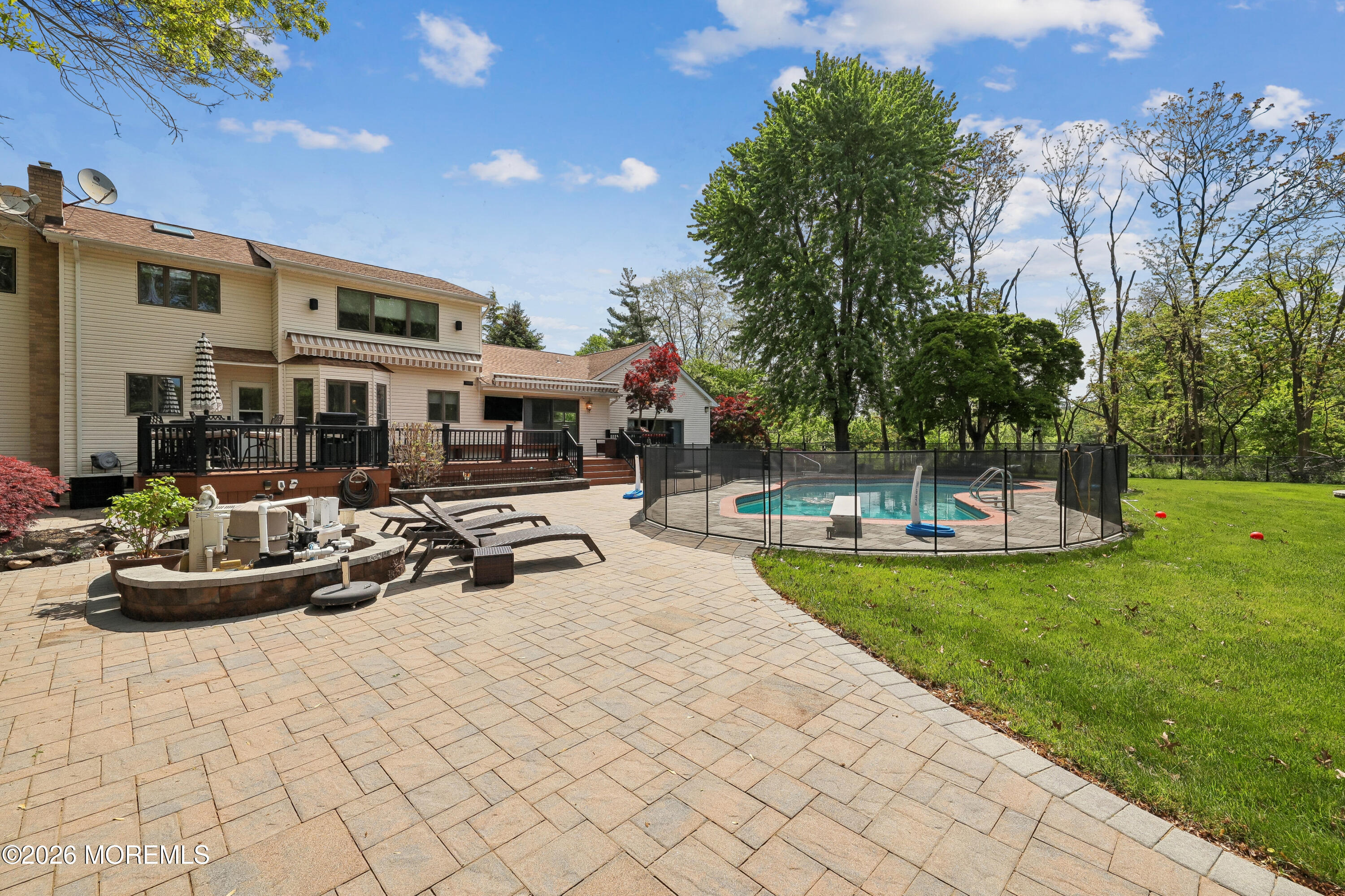 20 Sunrise Circle Holmdel NJ 07733