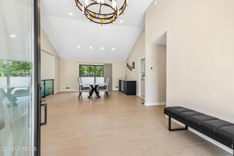 20 Sunrise Circle Holmdel NJ 07733
