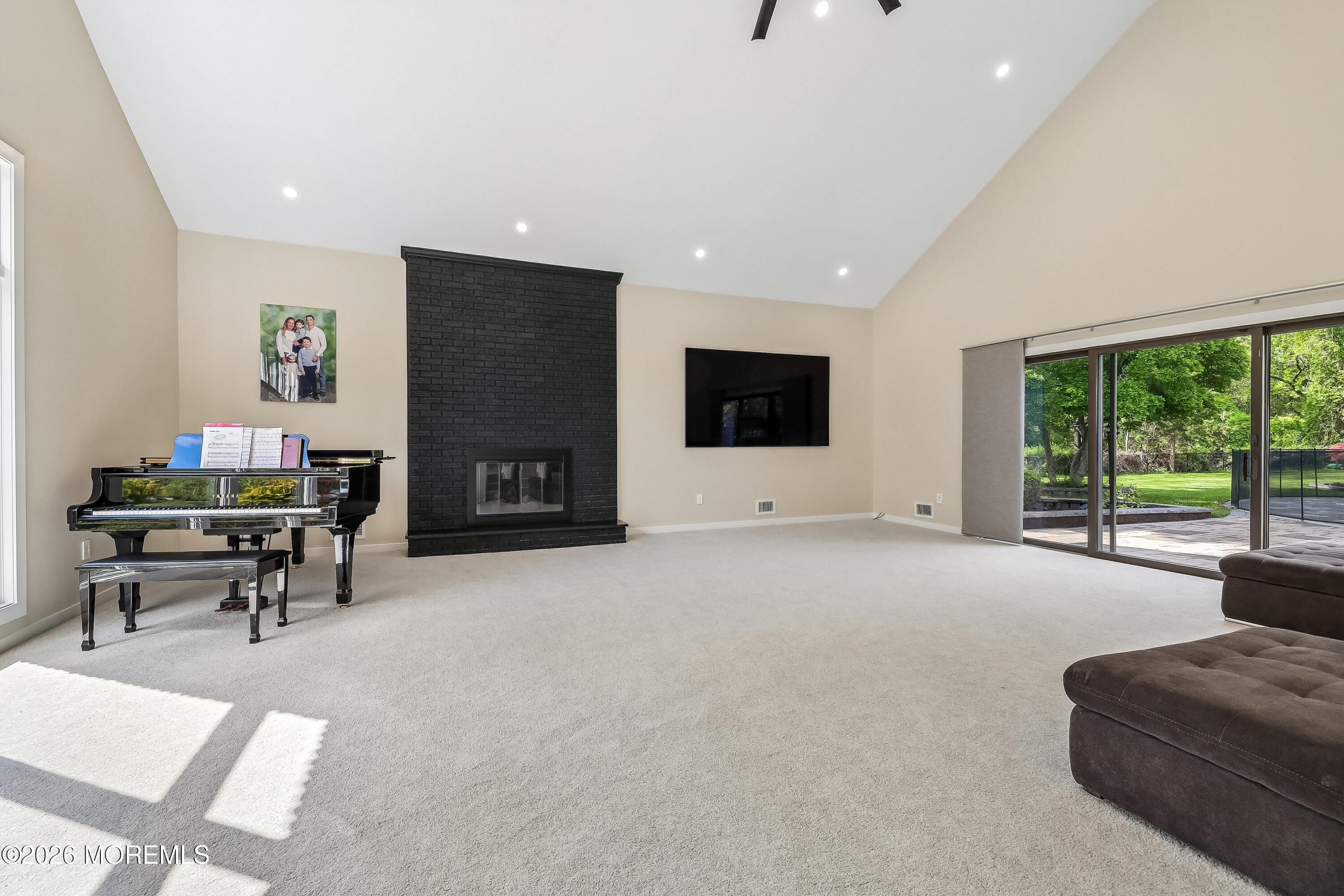 20 Sunrise Circle Holmdel NJ 07733