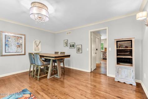 127 Telegraph Hill Road S Holmdel NJ 07733