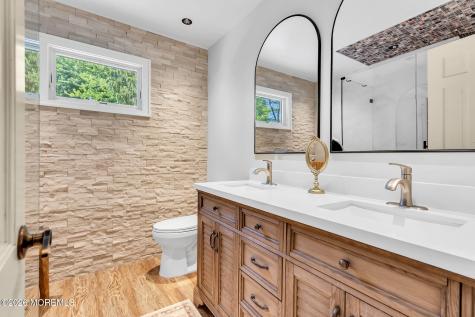 127 Telegraph Hill Road S Holmdel NJ 07733