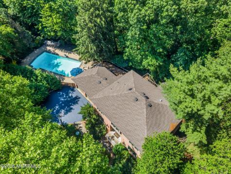 127 Telegraph Hill Road S Holmdel NJ 07733