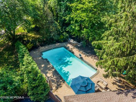 127 Telegraph Hill Road S Holmdel NJ 07733