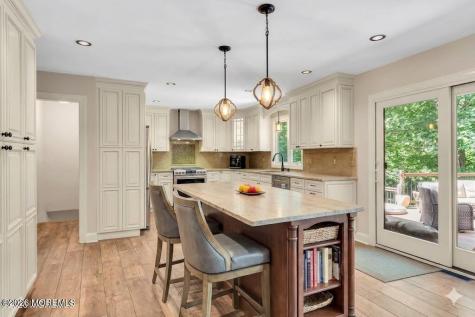 127 Telegraph Hill Road S Holmdel NJ 07733