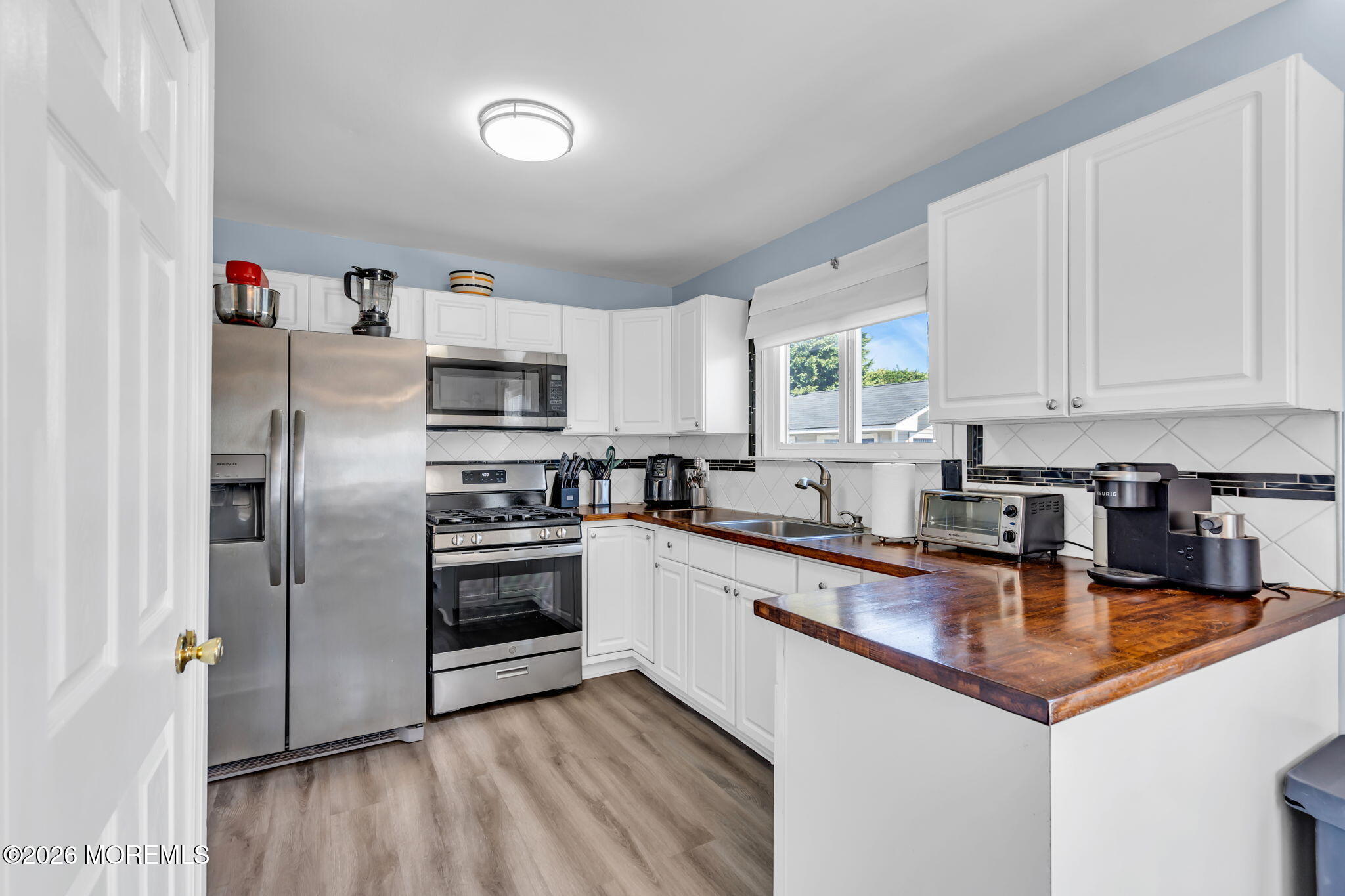1233 Pacific Avenue Beachwood NJ 08722