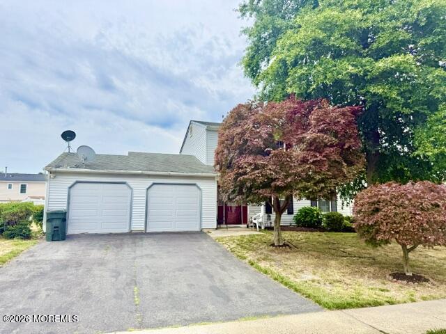 9 Starlight Road Howell NJ 07731