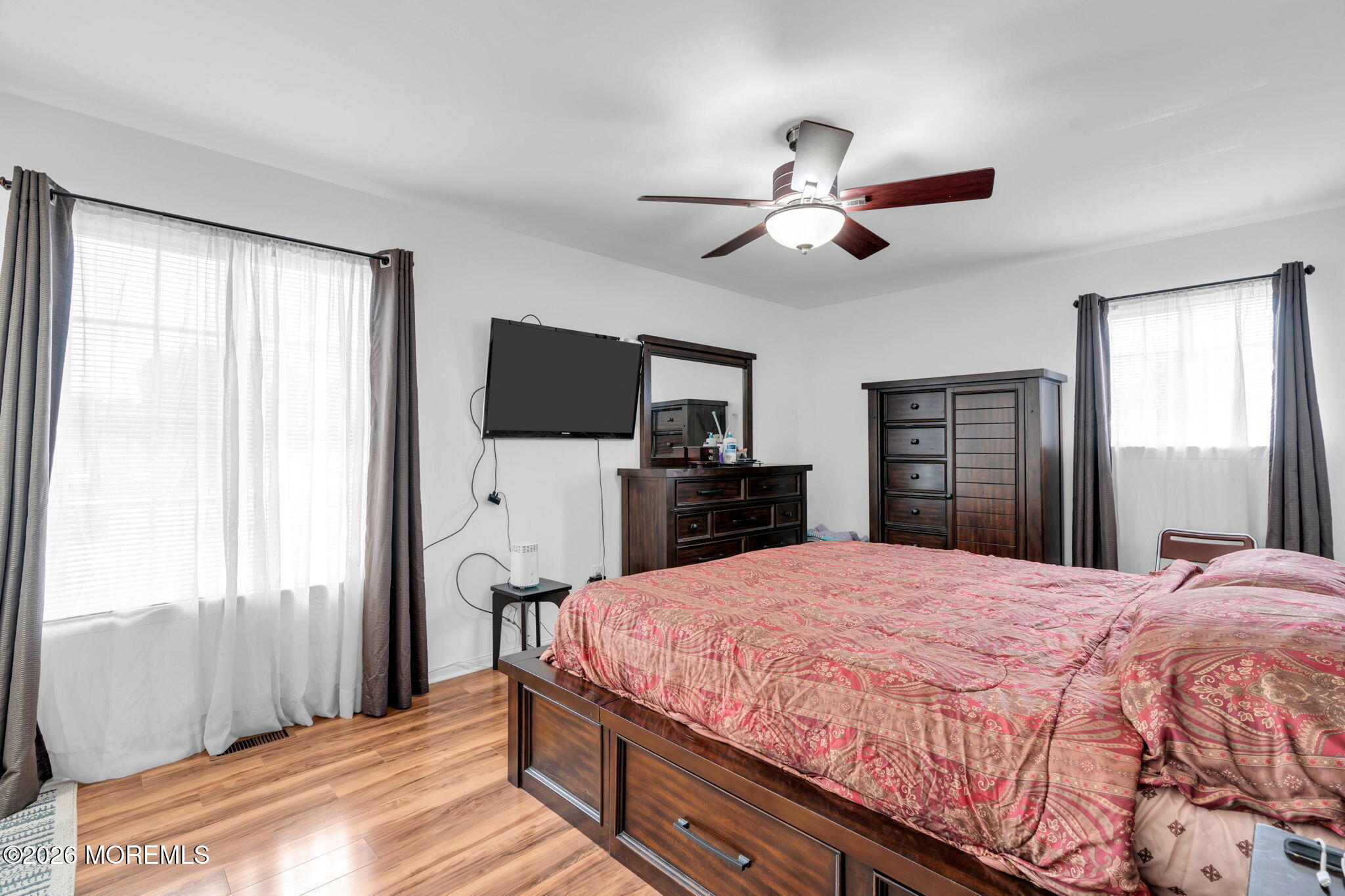 9 Starlight Road Howell NJ 07731