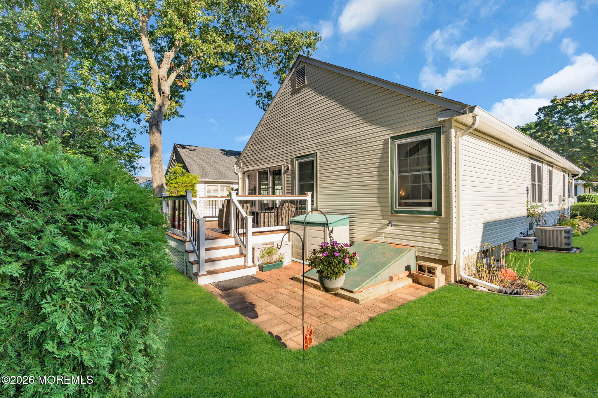 2345 Mount Hood Lane Toms River NJ 08753