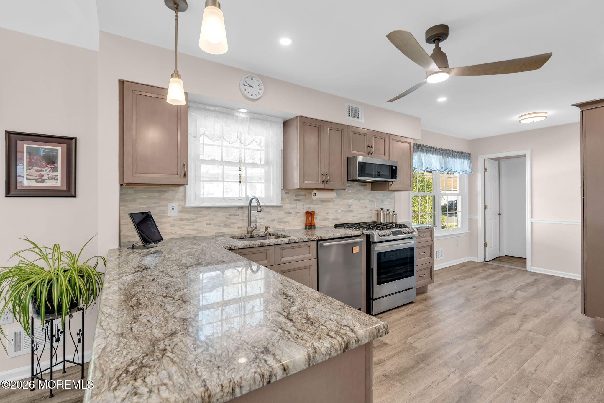 2345 Mount Hood Lane Toms River NJ 08753