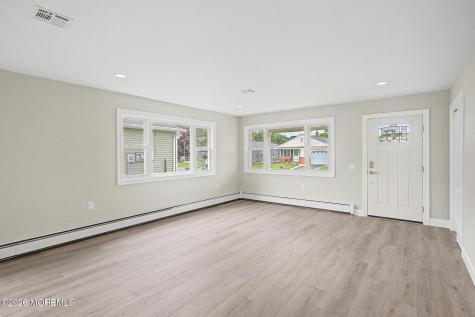 18 Camrose Street Toms River NJ 08757