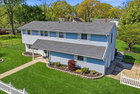18 Barbara Lane Oakhurst NJ 07755