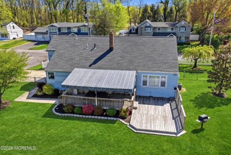 18 Barbara Lane Oakhurst NJ 07755