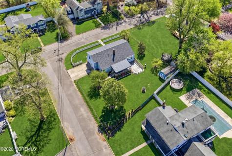 18 Barbara Lane Oakhurst NJ 07755