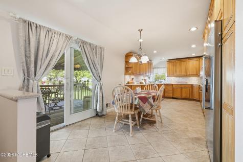 18 Barbara Lane Oakhurst NJ 07755