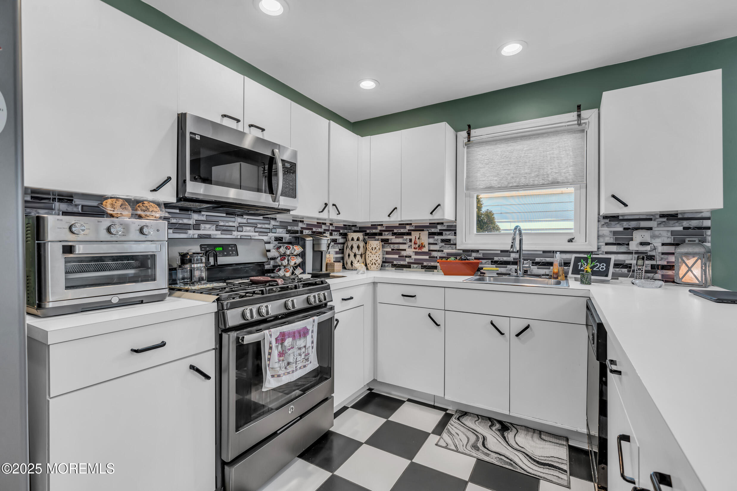 112 Santiago Drive Toms River NJ 08757