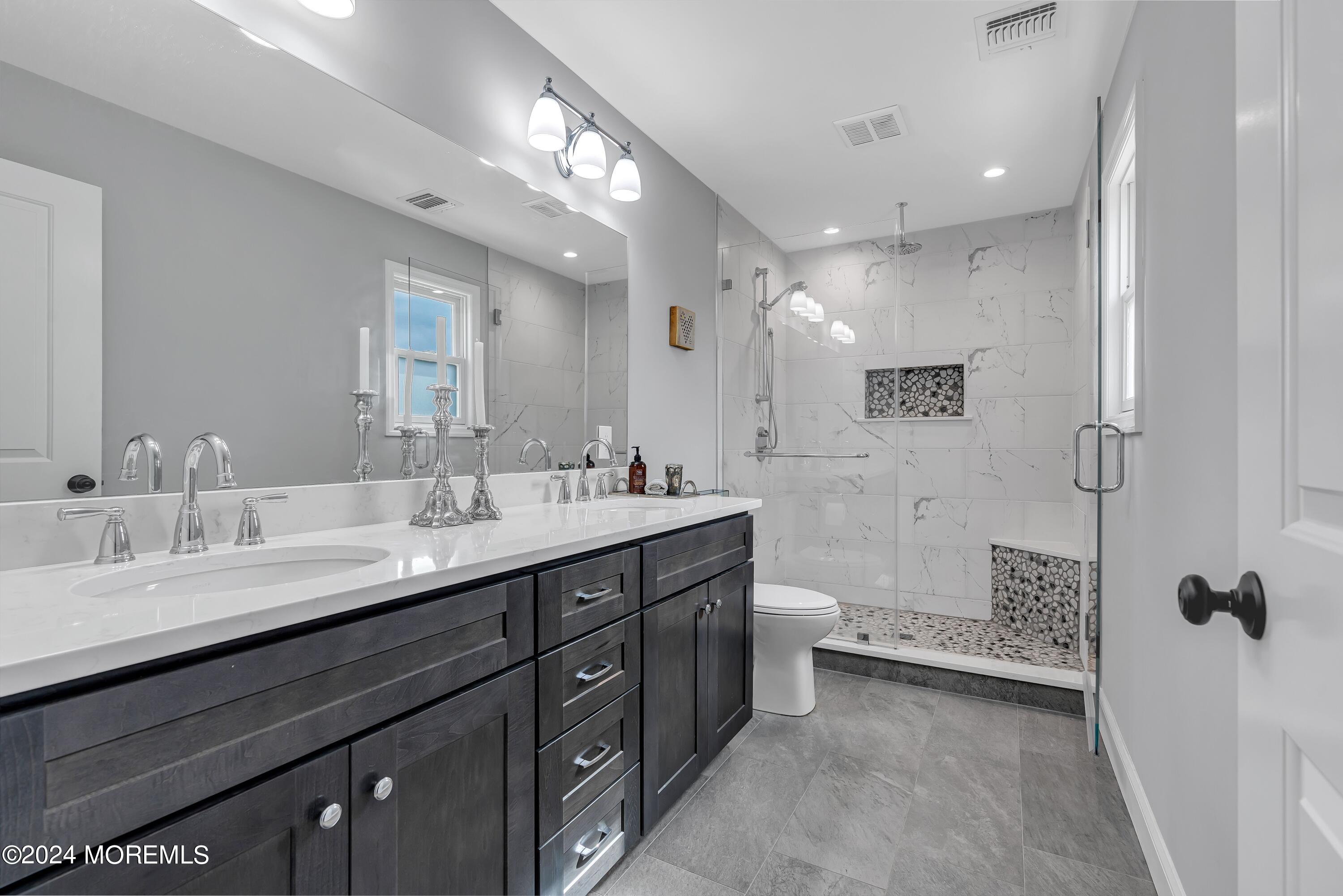 46 Hudson Avenue North Middletown NJ 07748