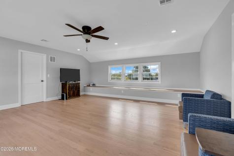46 Hudson Avenue North Middletown NJ 07748