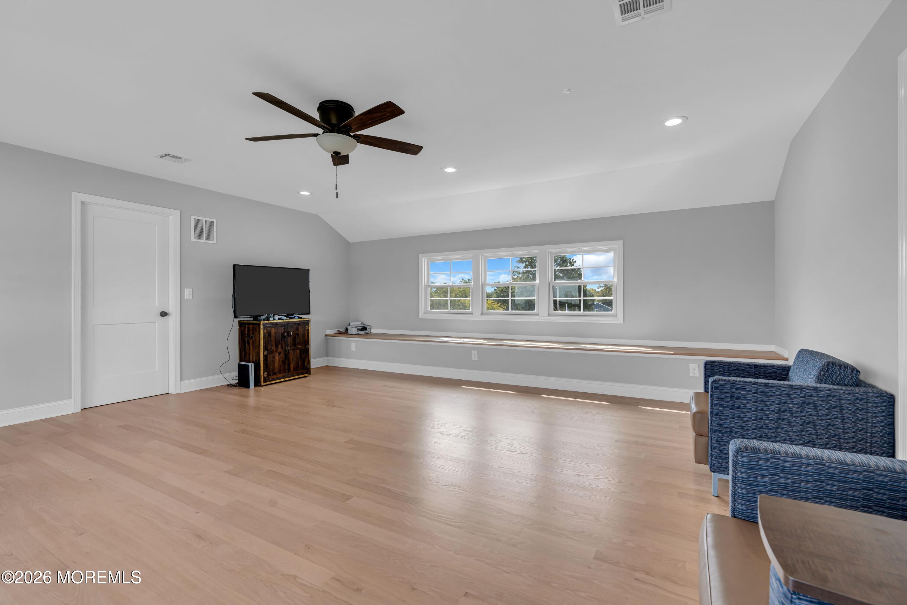 46 Hudson Avenue North Middletown NJ 07748