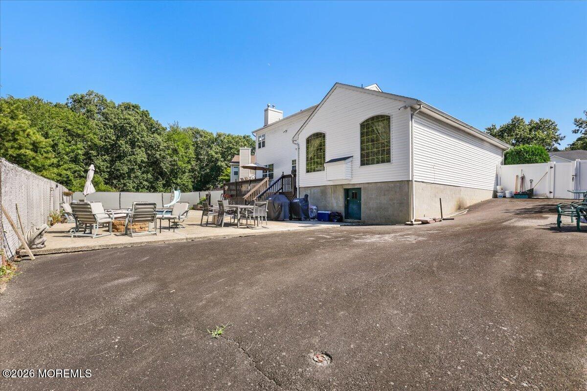 48 Diamond Lane Howell NJ 07731