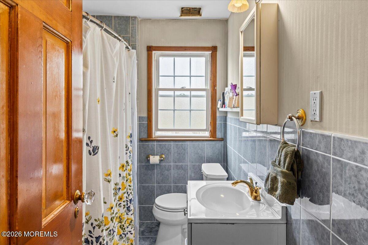 51 Smith Street Howell NJ 07731