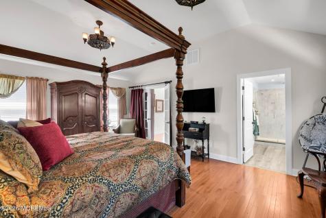 204 Pine Place Red Bank NJ 07701