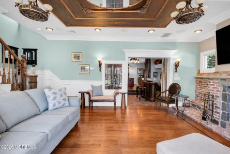 204 Pine Place Red Bank NJ 07701