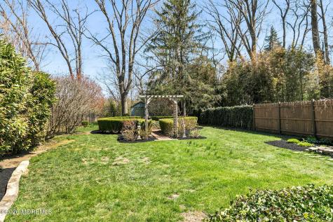 204 Pine Place Red Bank NJ 07701